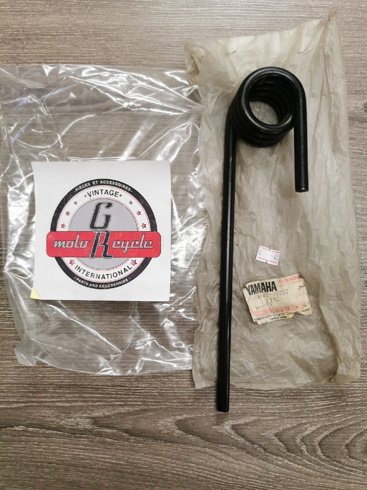 NOS YAMAHA GP440 1976 77 PR440 1976 GS340 1977 SPRING TORSION 90508-99297-00 Y55