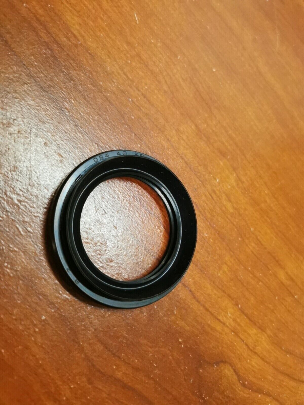 NOS Honda TRX300FW TRX420FA TRX680FA TRX650FA DUST SEAL 91209-HN2-003 H64