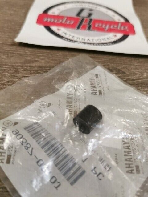NEW NOS YAMAHA RS90MSW RS90K XV650ARC COLLAR 90387-0610J-00 Y112
