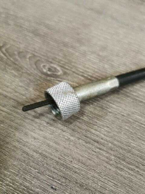 NOS YAMAHA XS750 1977 - 1979 TACHOMETER CABLE 1J7-83560-00-00 Y114