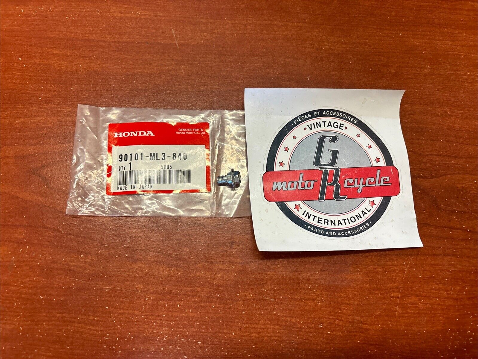 NOS Honda CR125R CR250R CR500R CR80R SHROUD SETTING BOLT 90101-ML3-840 H135