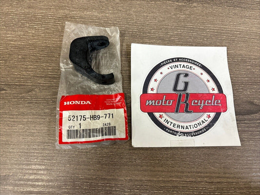 NOS Honda 1988 1989 TRX250R CHAIN LOWER SLIDER 52175-HB9-771 H126