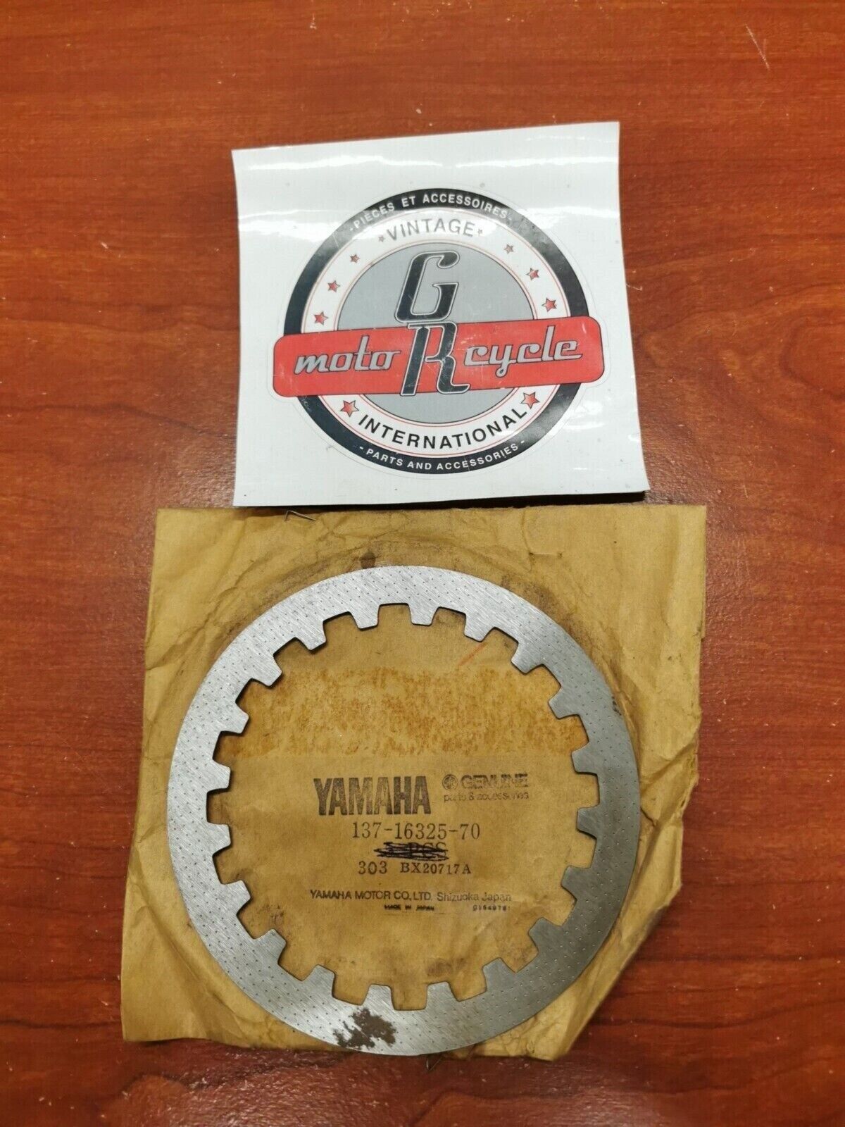 NOS Yamaha IT175 IT125 DT100 DT175 TZ125 TY175 CLUTCH PLATE 137-16325-70-00 Y96