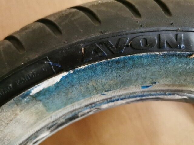 NOS AVON VENOM-X  MT90B16 M/C 74H MOTORCYCLE FRONT TIRE WHITE WALL