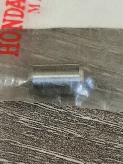 NOS HONDA C72 C77 1960 - 1964 PIN KNOCK 7X12  90705-259-020 H74