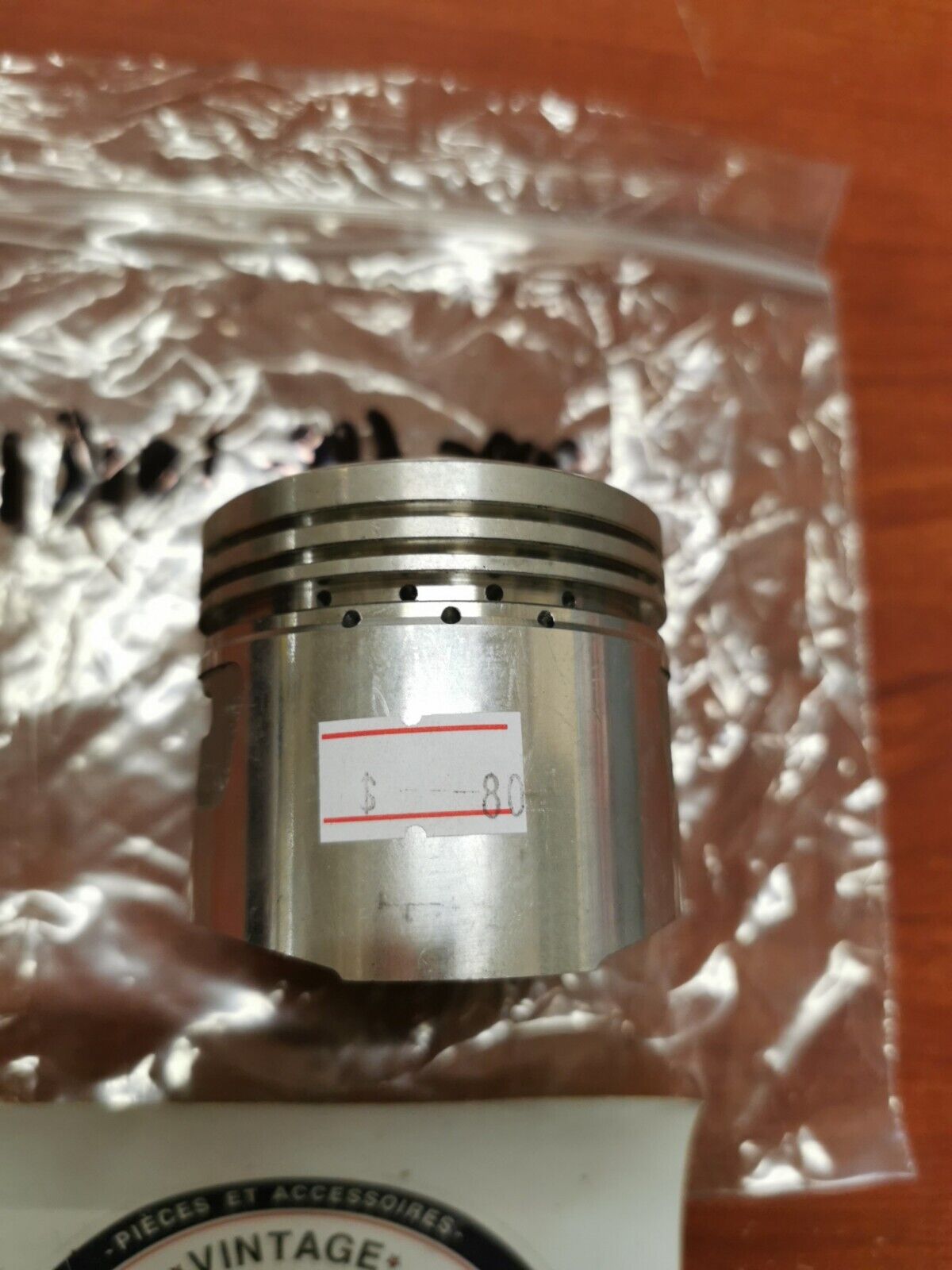NOS Honda 1976 CB750F PISTON (STD) 13101-392-000 H62