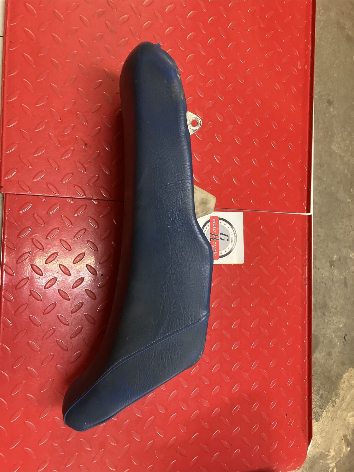 Honda CR250R 1986 seat saddle pan CR125R 2