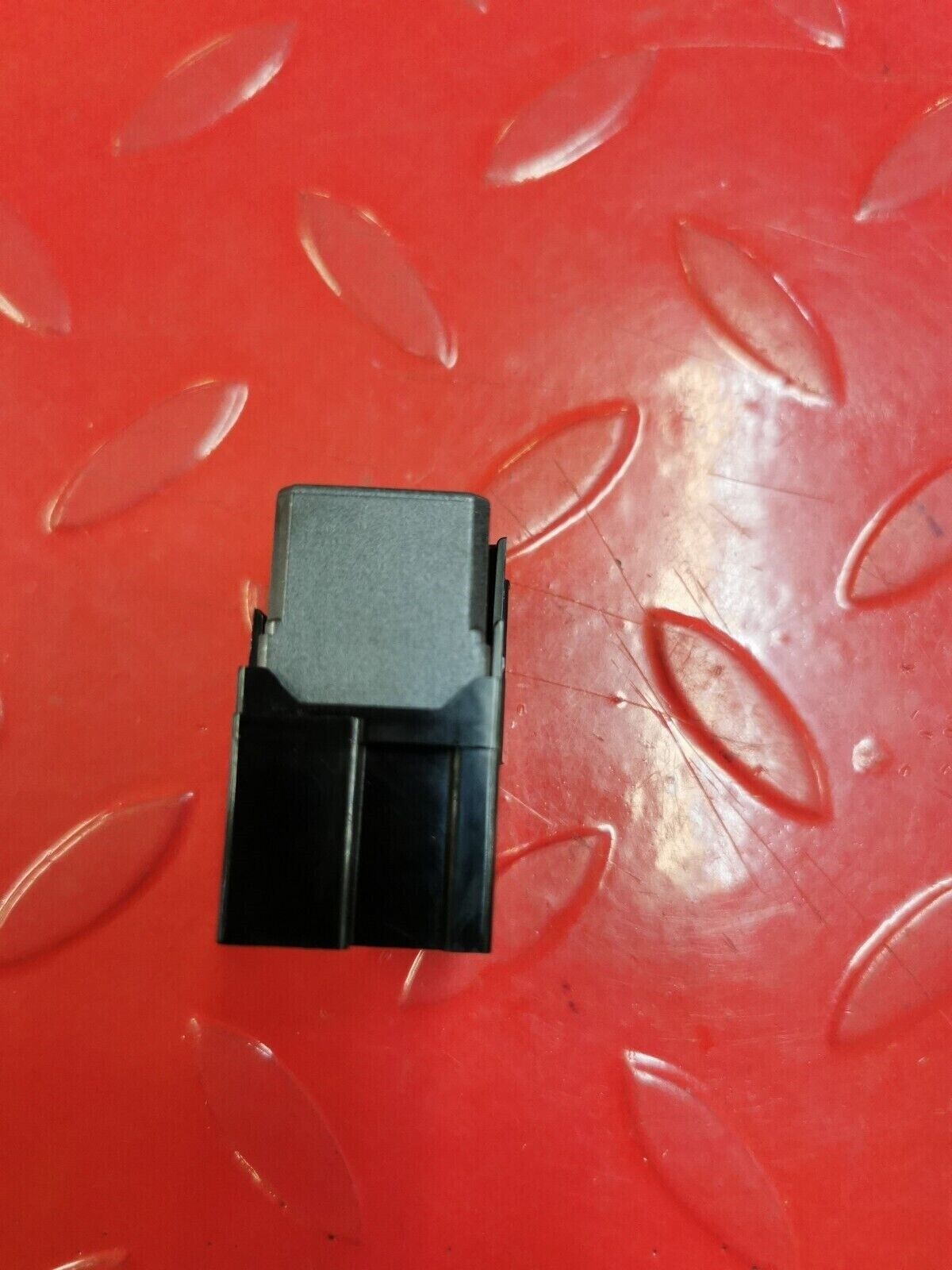 NOS Yamaha GRIZZLY 450 GRIZZLY 550 GRIZZLY 700 RELAY 8FP-81950-01-00 Y24