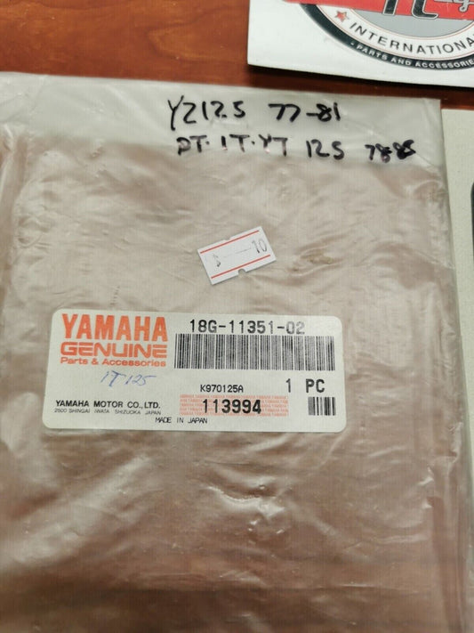 NEW NOS Yamaha YZ125 DT125 IT125 YT125 CYLINDER GASKET 18G-11351-02-00 Y95