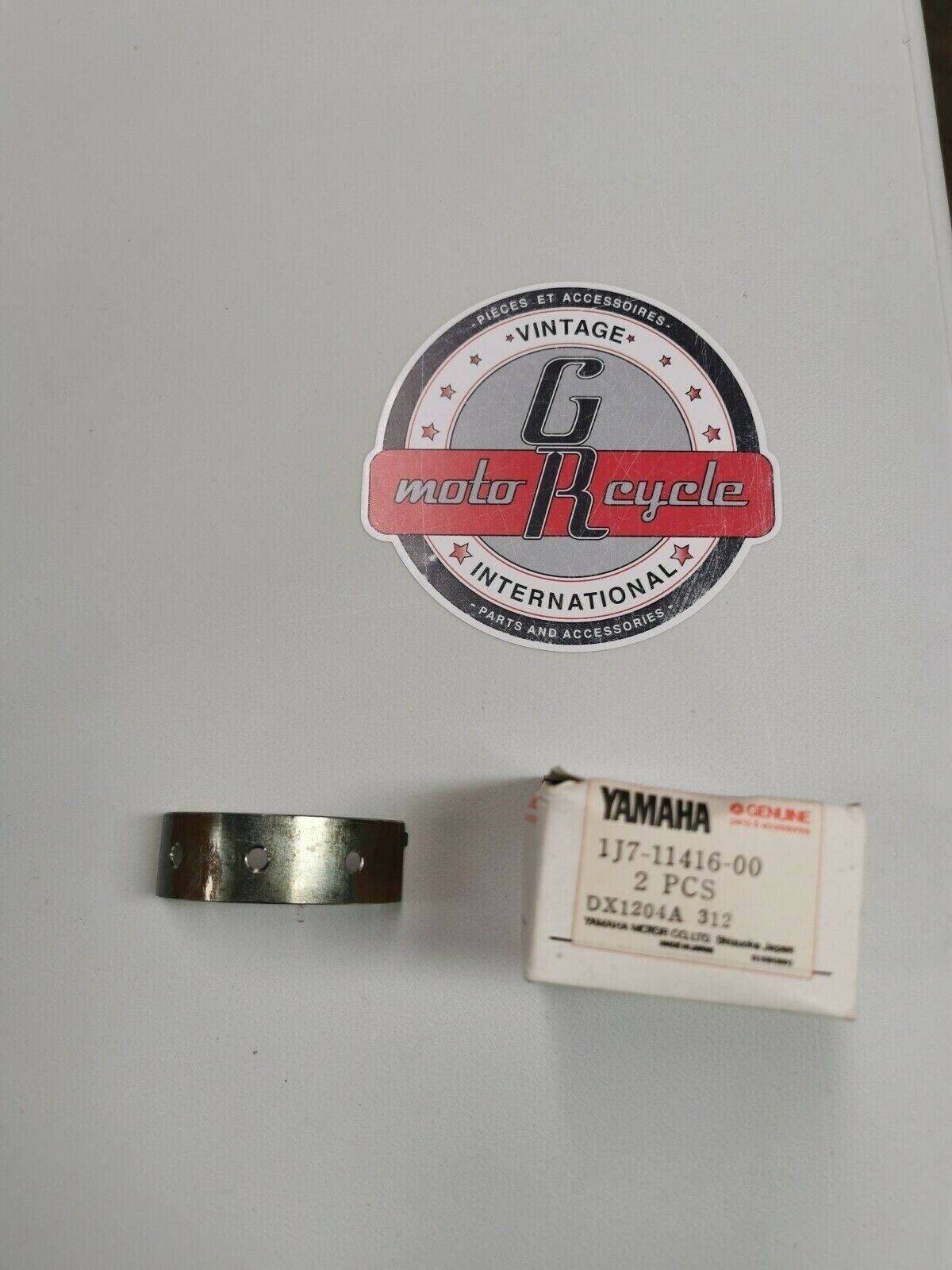 NOS Yamaha XS750 XS850 CRANKSHAFT PLANE BEARING 1J7-11416-00-00 y3