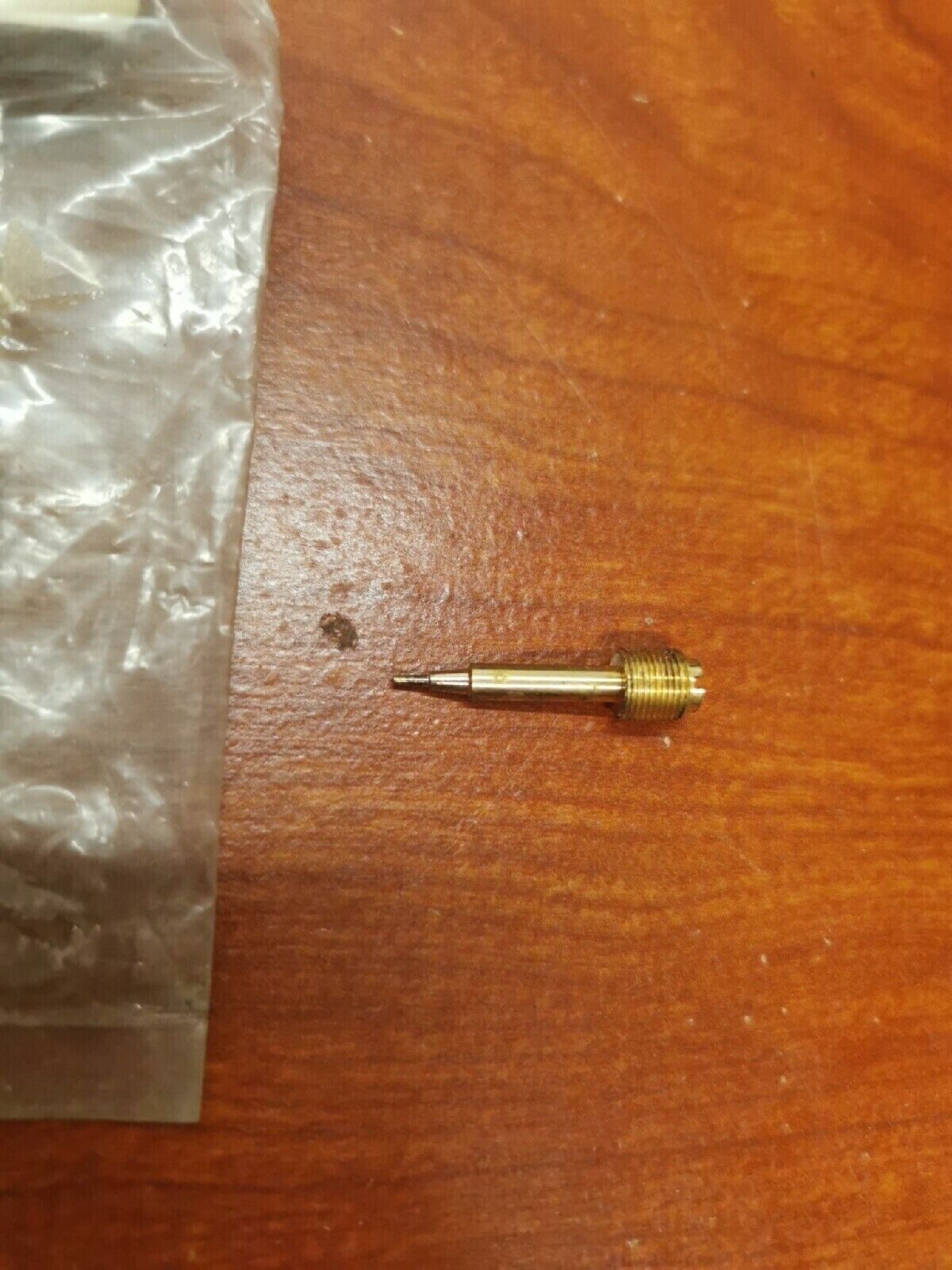 NOS Yamaha XS1100 PILOT SCREW 3L1-14923-00-00 SUB. 11J-14105-00-00 Y69