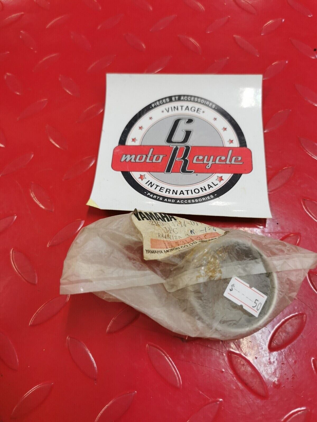 NOS Yamaha GASKET MUFFLER JOINT 2R9-14714-01-00 Y26