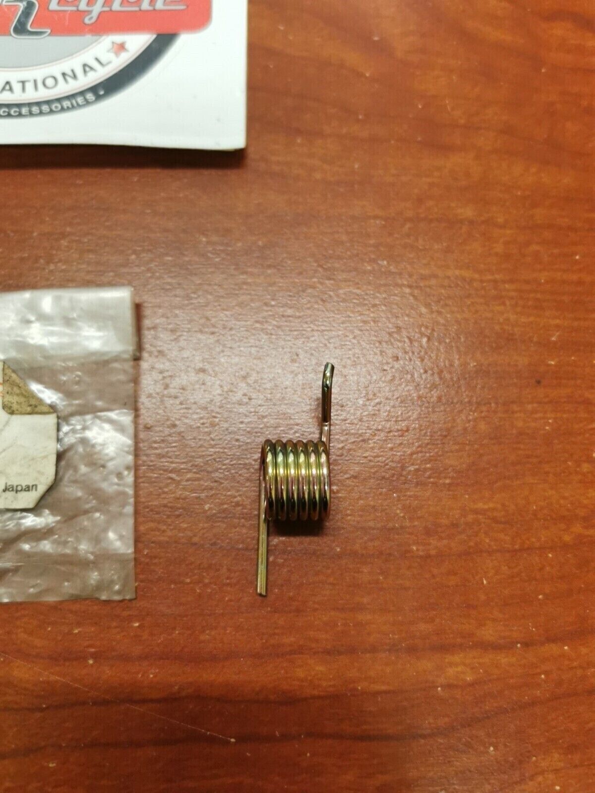 NOS Yamaha XT250 YZ125 YZ250 YZ490 TT600 TT350 TORSION SPRING 90508-20583-00 Y98