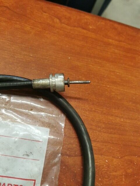 NOS Yamaha SPEEDOMETER CABLE 252-83550-00 SUB 252-83550-01-00 1JN-83550-02- Y164
