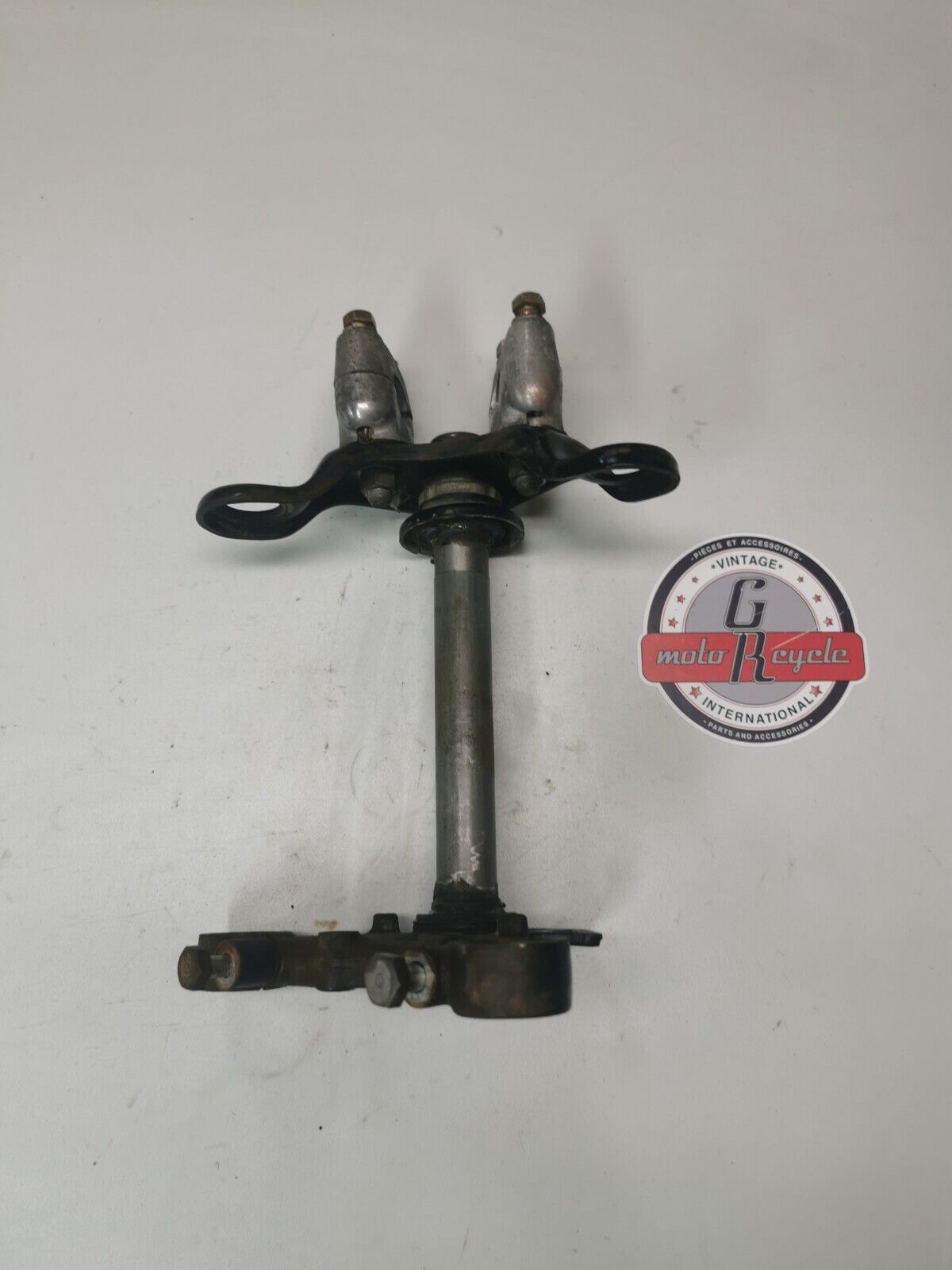 Honda XL100S 1981 steering stem triple clamp tree bridge top 53200-150-000ZA
