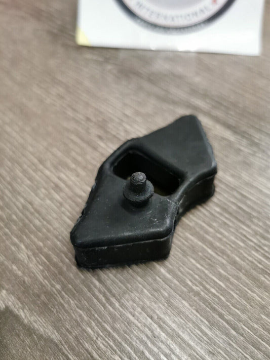 NOS YAMAHA  DT100 DAMPER  304-25364-01-00 Y58