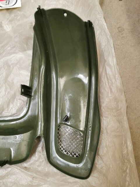 NOS DRR 90GT DRX 90 DRR 50 II REAR FENDER COVER 83400-155-000 83400-155-001