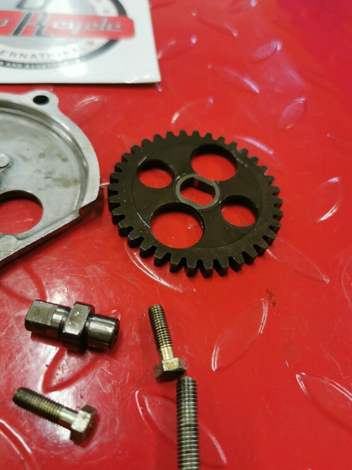 Honda XL100S 1982 oil pump
