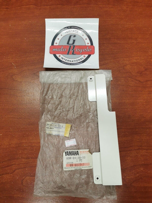 NOS Yamaha VK540 HOLDER 83R-2419A-00-00 Y91