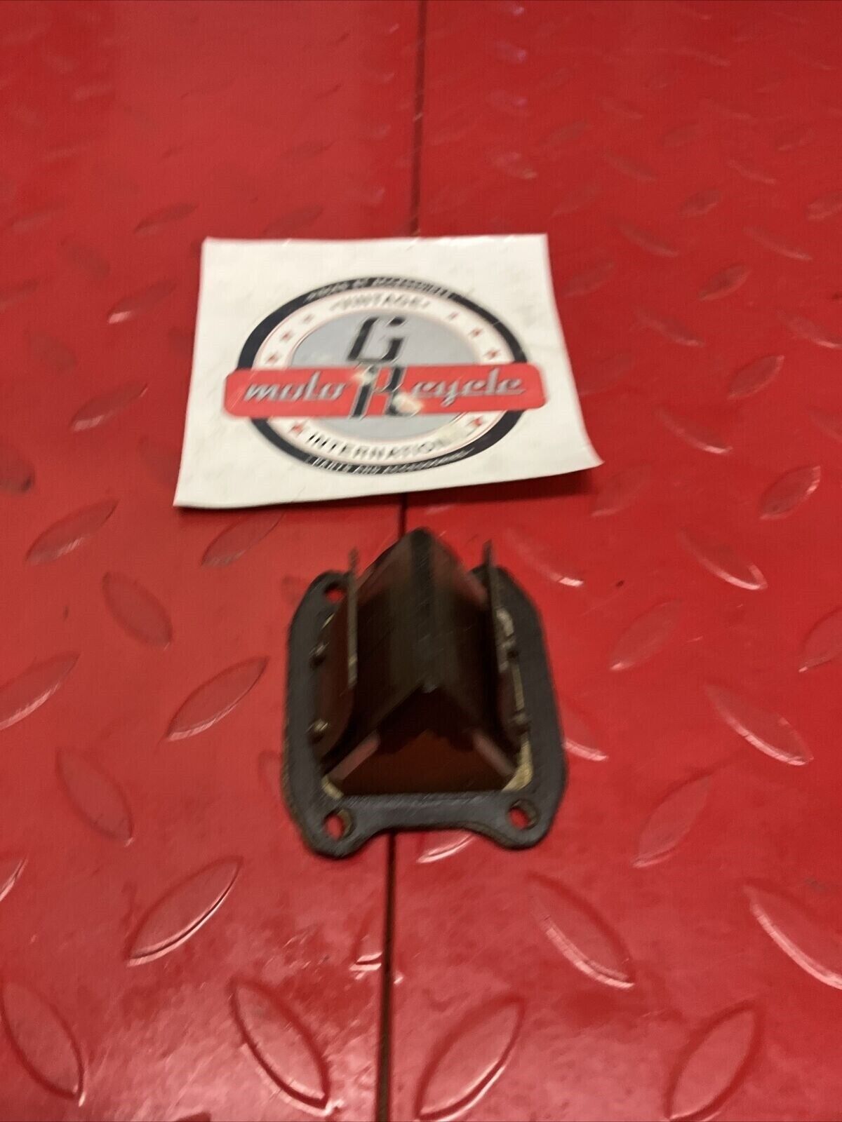 Honda CR80R 1986 Reed valve block cage