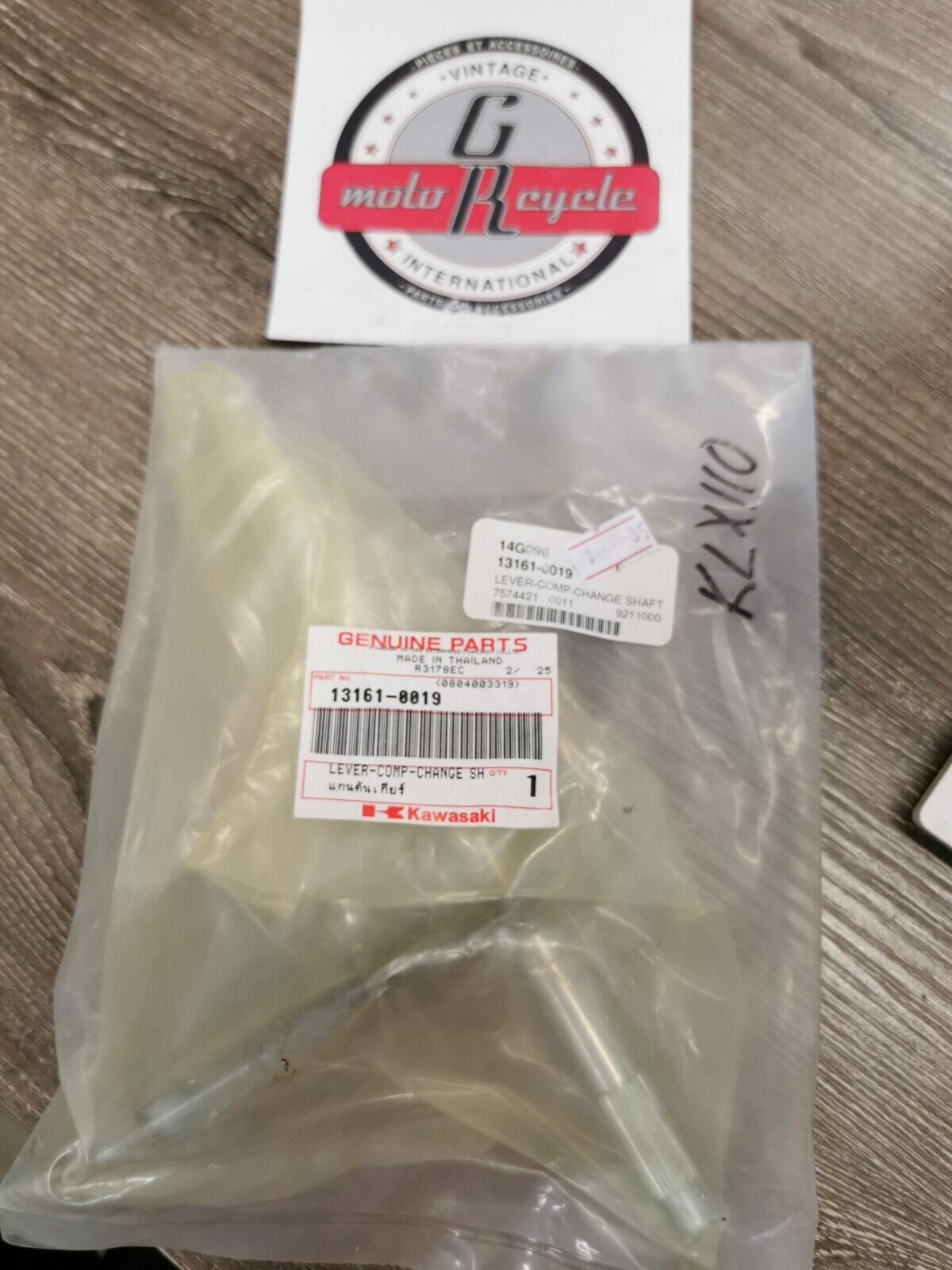 NOS KAWASAKI KLX110 2005 - 2023 CHANGE SHAFT LEVER  13161-0019 K29