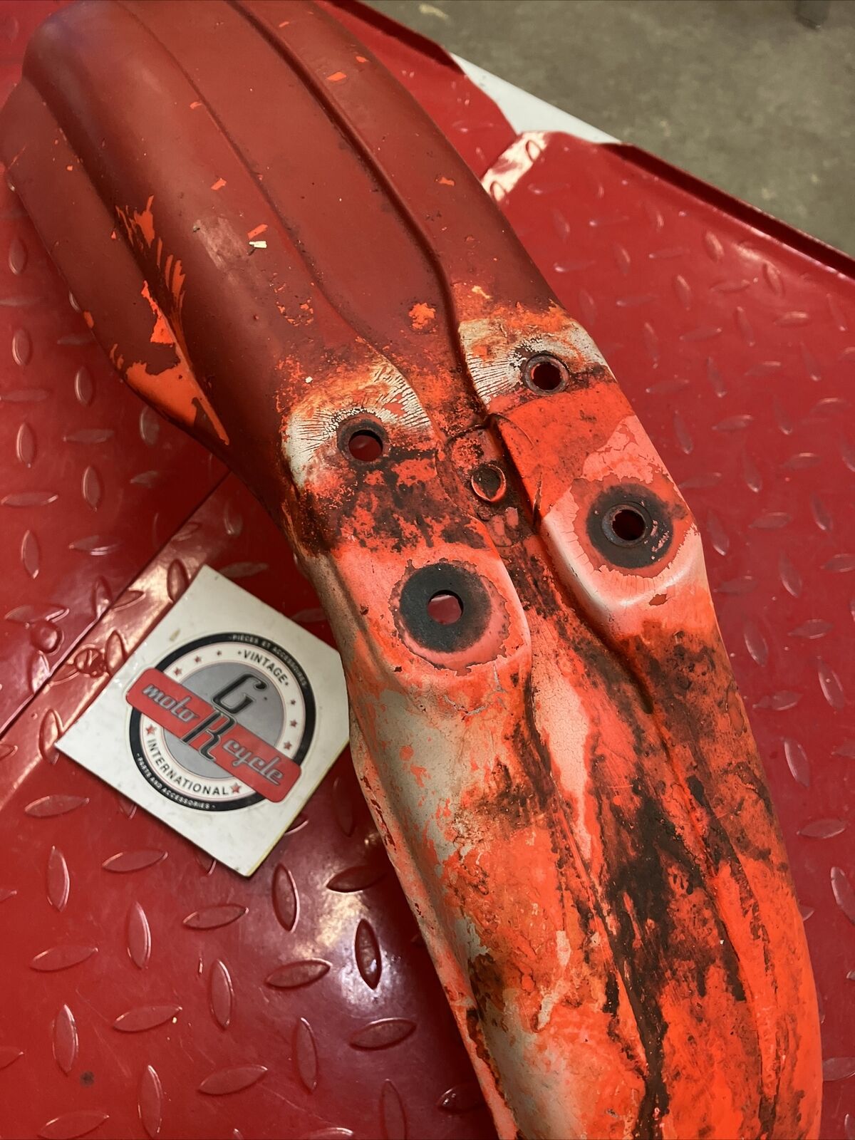 Honda CR250R 1984 front fender plastic fairing CR125R CR500R 61100-KA3-730ZA 2