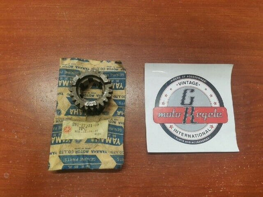 NOS Yamaha 1972 1973 DT2 DT3 5TH WHEEL GEAR 291-17251-10-00 Y141