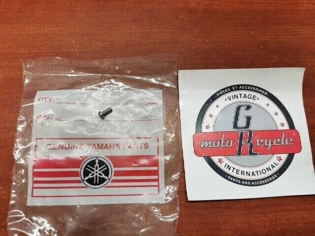 NOS Yamaha FS1 FS50 GTS1000 PW50 SCREW 98501-04010-00 SUB 98580-04010-00 Y129