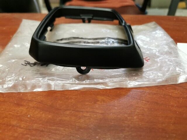 NOS Honda ATC110 ATC125M HEADLIGHT RIM 33101-943-671 H98