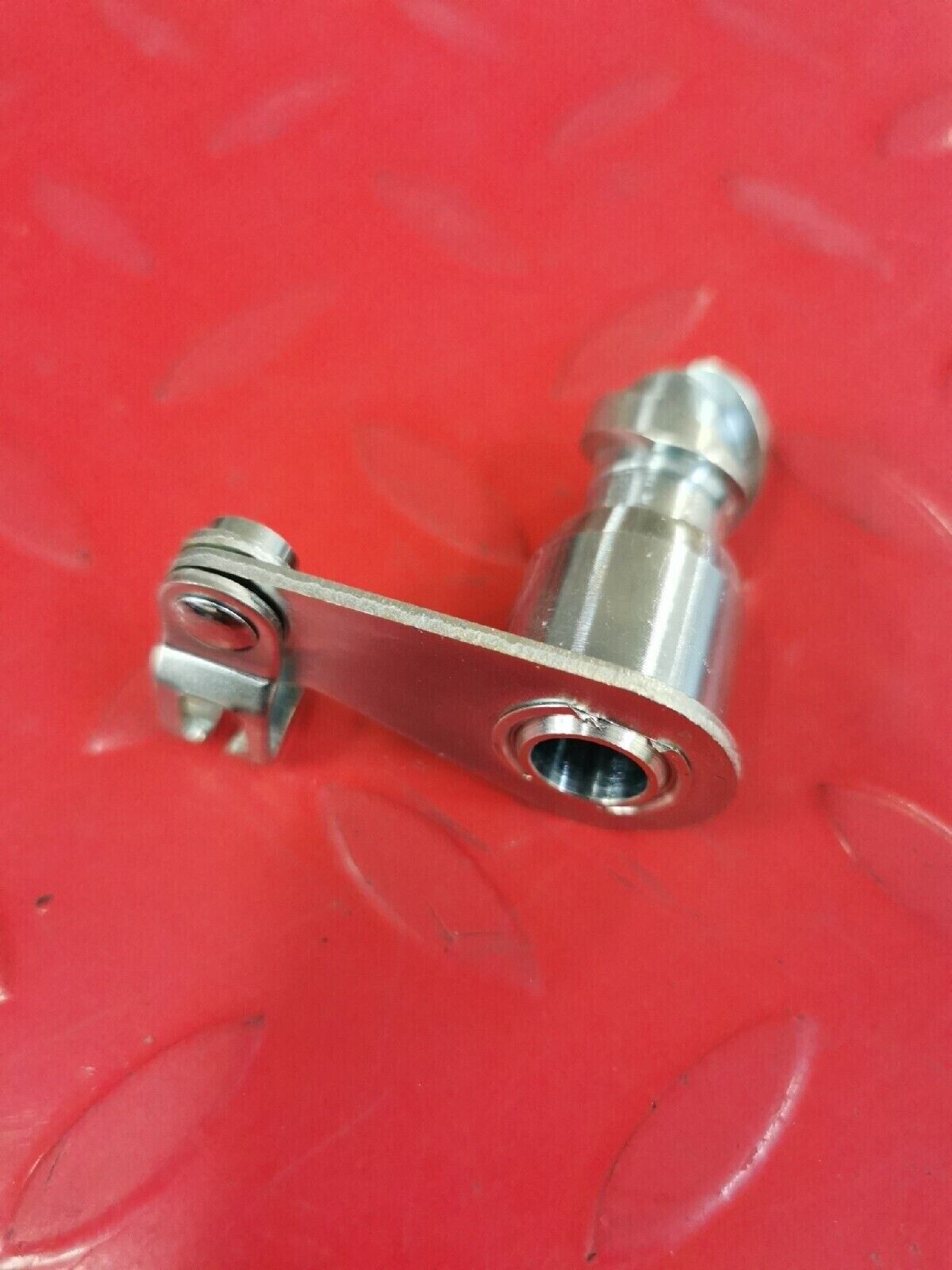 NOS HONDA CB500K2 CB500 1971  THREAD  CLUTCH LIFTER 22810-323-000 H39