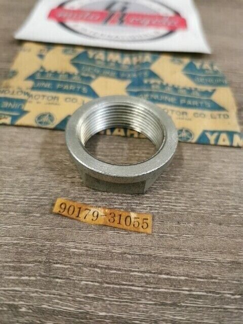 NOS YAMAHA TX750 1973 TX750A 1974 NUT SPECL SHAPE 90179-31055-00 Y151
