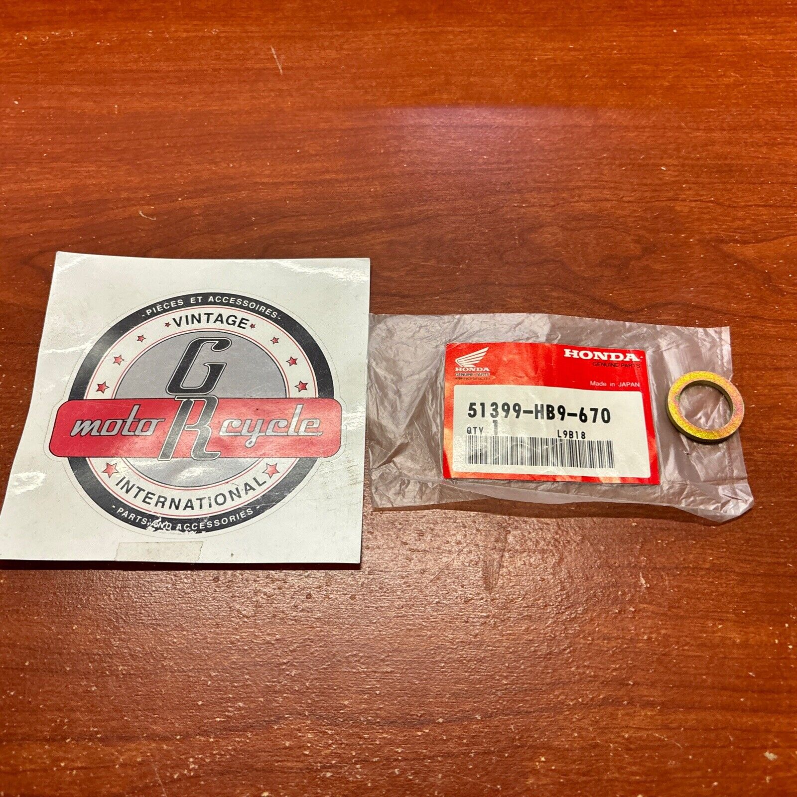 NOS Honda 1987 TRX250R TRX250X CHAMBER SETTING COLLAR 51399-HB9-670 H150
