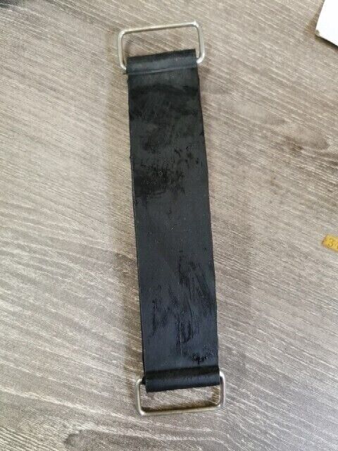 NOS YAMAHA XTZ12JL XTZ12EHL XTZ12BB HS1 1970 BATTERY BAND 341-82131-01-00 Y145