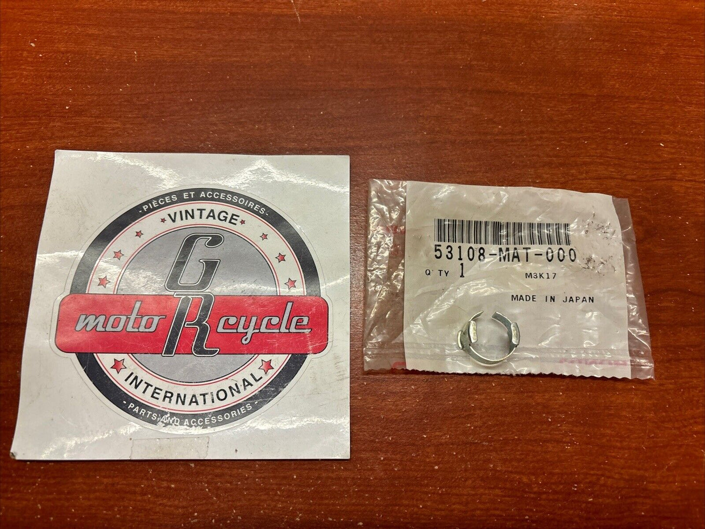 NOS Honda CB1100SF CBR1100XX CBR600RR HANDLE WEIGHT SNAP RING 53108-MAT-000 H172