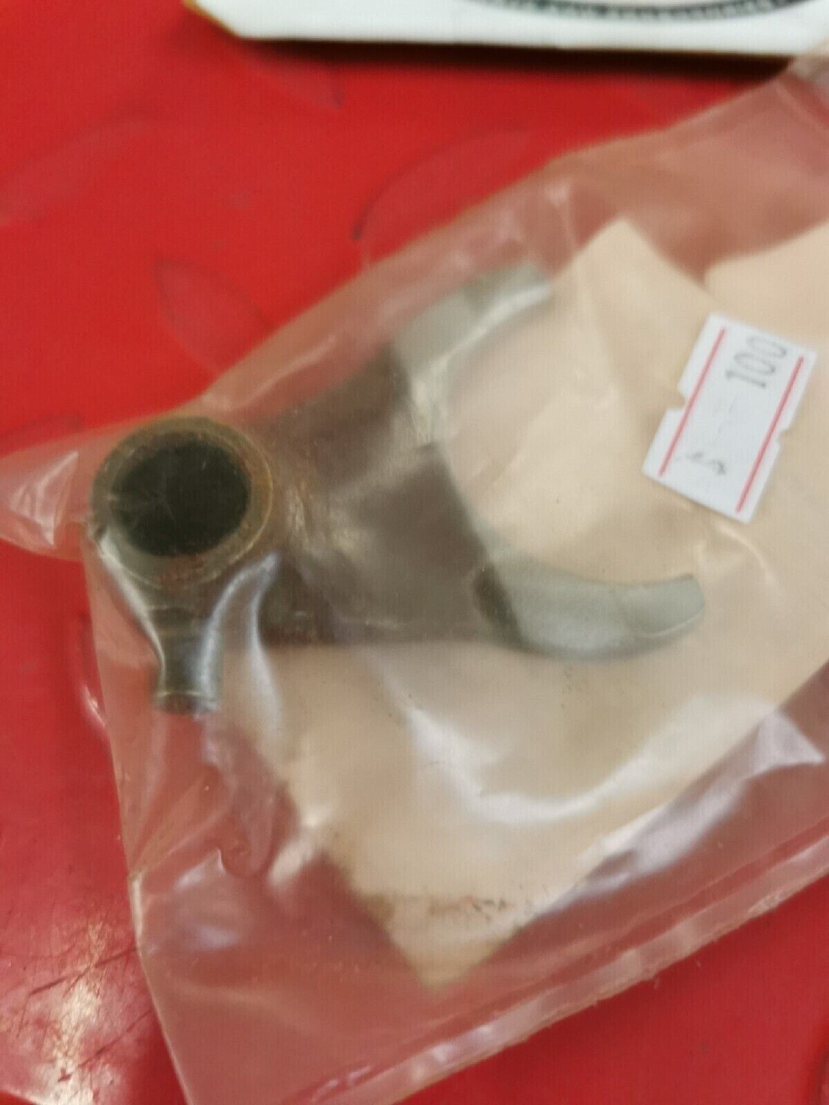 NOS HONDA CR250R CRF450R 1984 - 2004 FORK CENTER GEARSHIFT 24231-KA4-771 H39