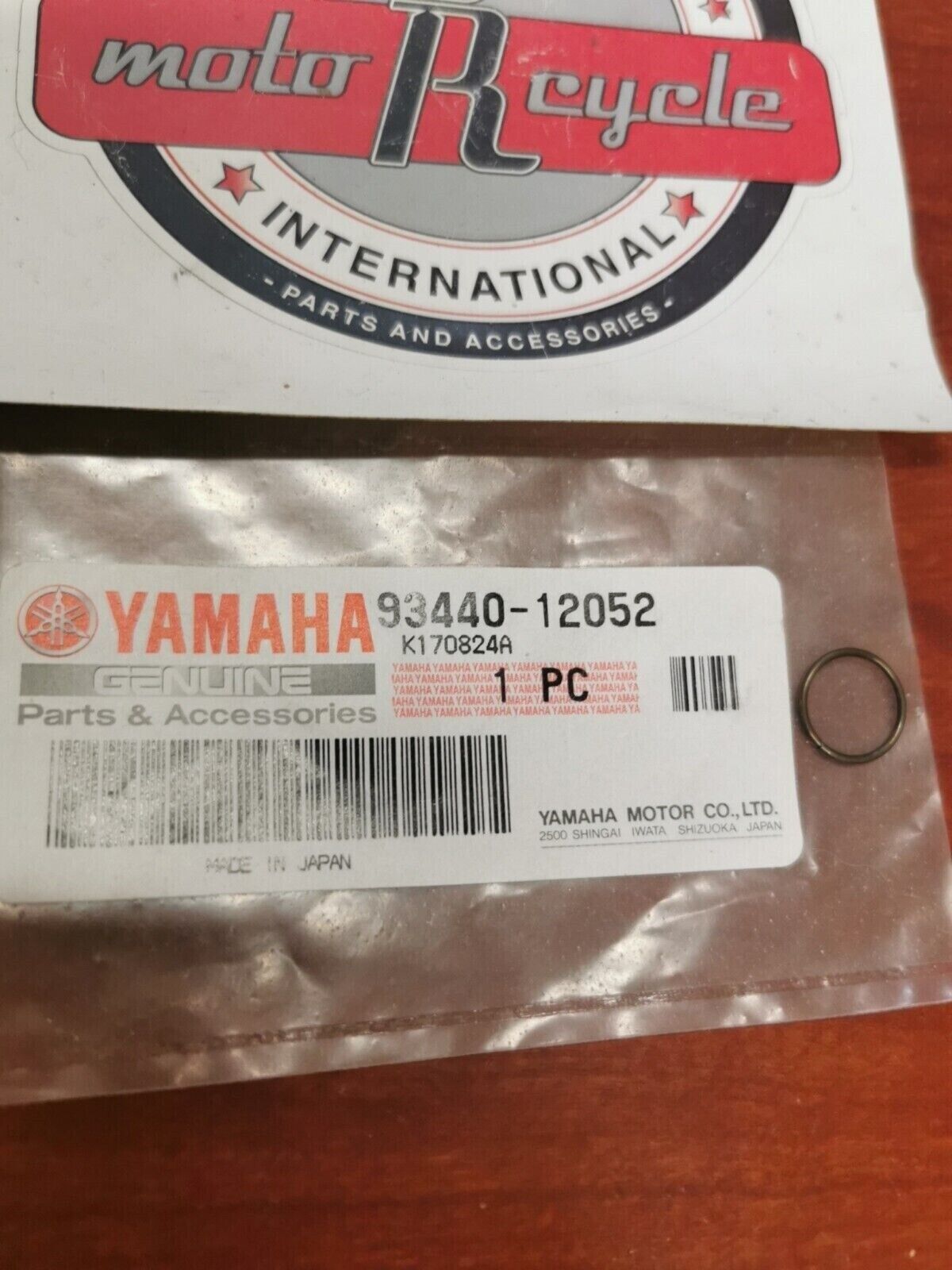 NOS Yamaha XJ700 XT600 XV1600 XVS650 XV17 XV19 YFM35 CIRCLIP 93440-12052-00 Y81