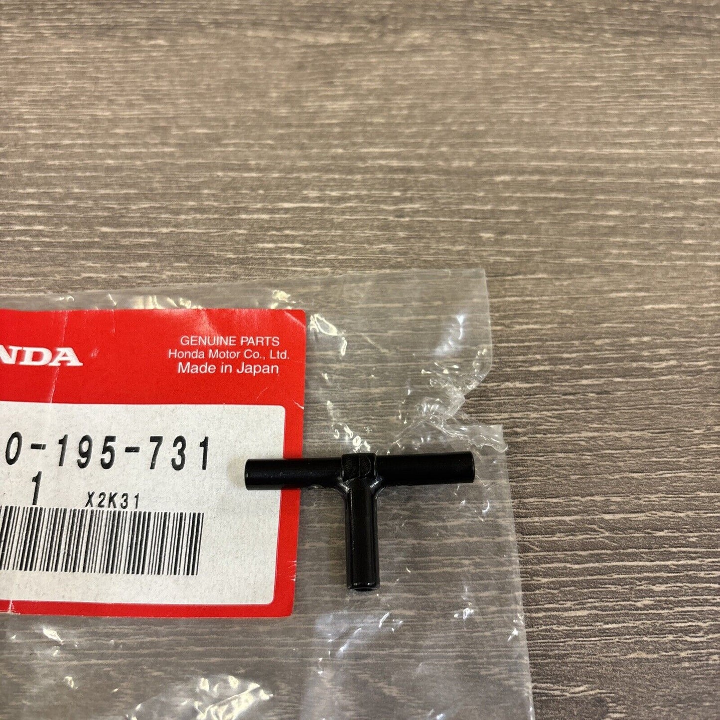 NOS Honda CB1000 CBF500 CBR1000F CBR1100XX T TYPE JOINT 16180-195-731 H158