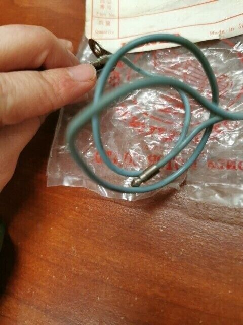 NOS Honda S65 RIGHT FRONT WINKER SOCKET 33410-035-000 H69