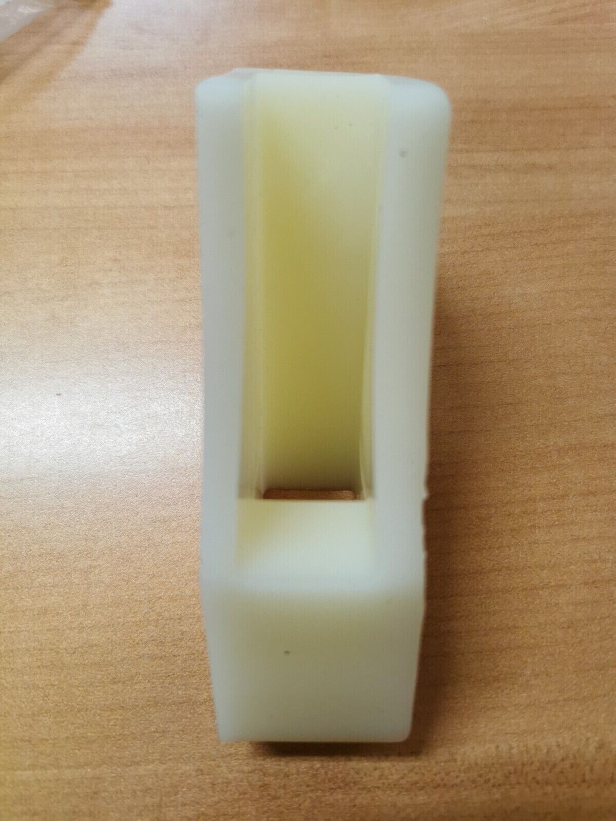 NOS YAMAHA YZ400 YZ465 YZ250 1979 - 1982  CHAIN SUPPORT  2X4-22199-00-00  Y44