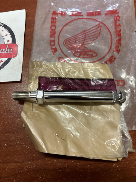 NOS Honda CB250 CB400 FRONT WINKER BOLT 90154-413-013 SUB 90154-413-003 H156