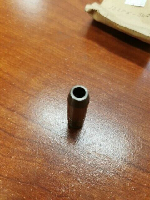 NOS Honda CB360 CL360 INLET VALVE GUIDE 12205-362-305 SUB. 12205-362-405 H93