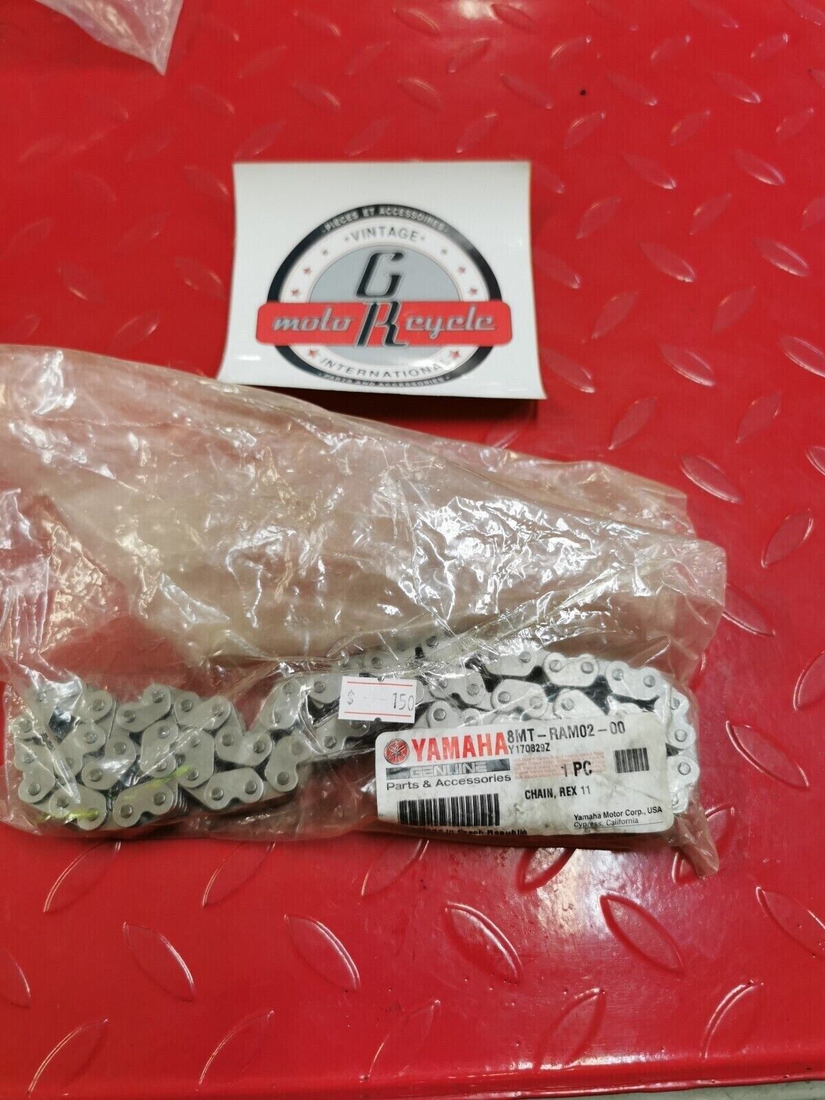 NOS Yamaha TX153 TX162 CHAIN REX 11 8MT-RAM02-00-00 Y23