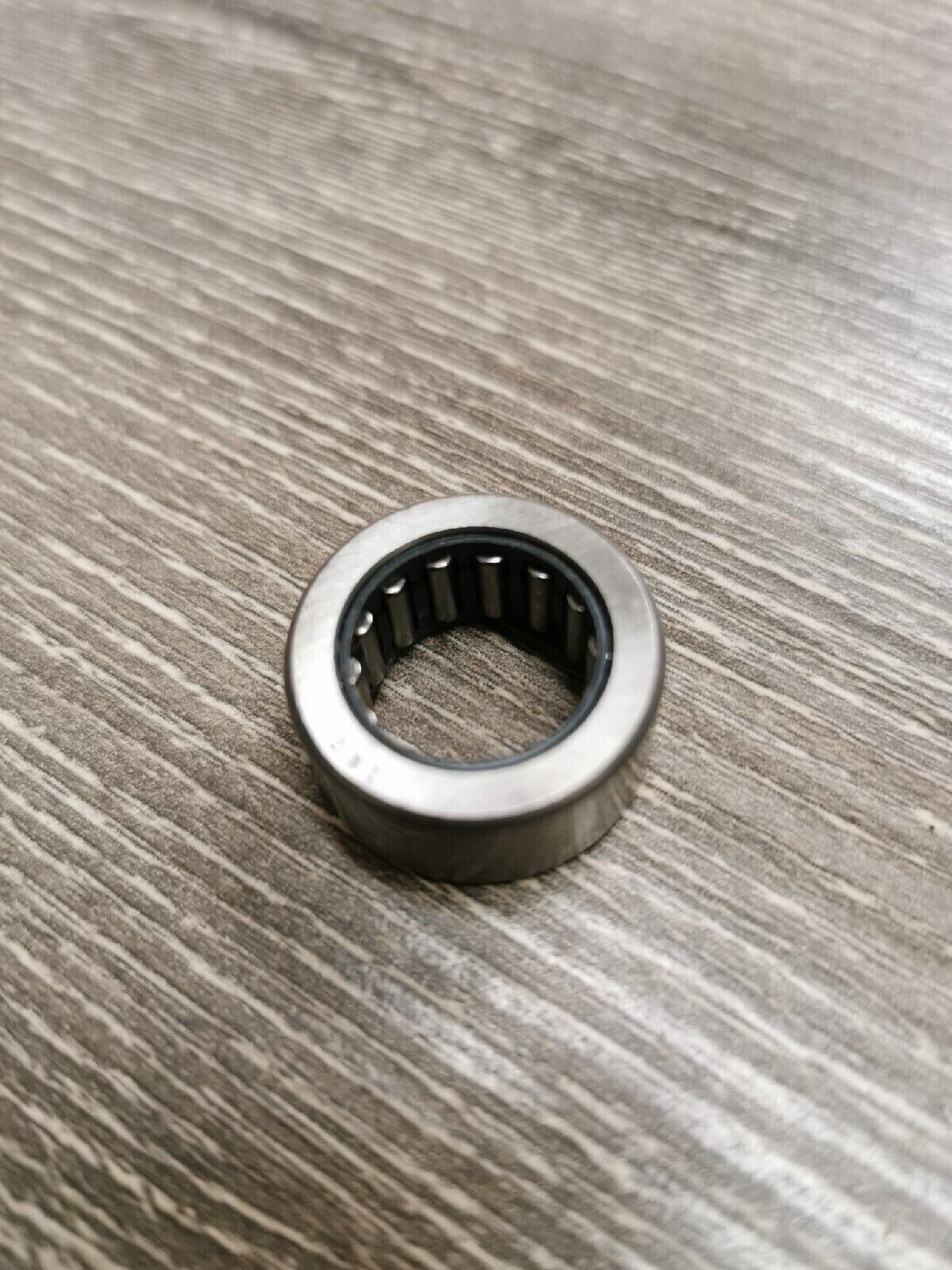 NOS YAMAHA  Bearing cylindrical 93311-31515-00  Y57