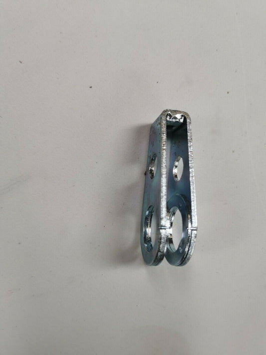 NOS Yamaha PULLER, CHAIN 1 Rear Wheel 174-25388-00-00 Y1