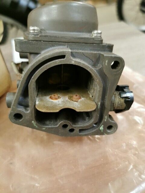 NOS HONDA BF90 CARBURETOR 16101-ZW1-000  H85