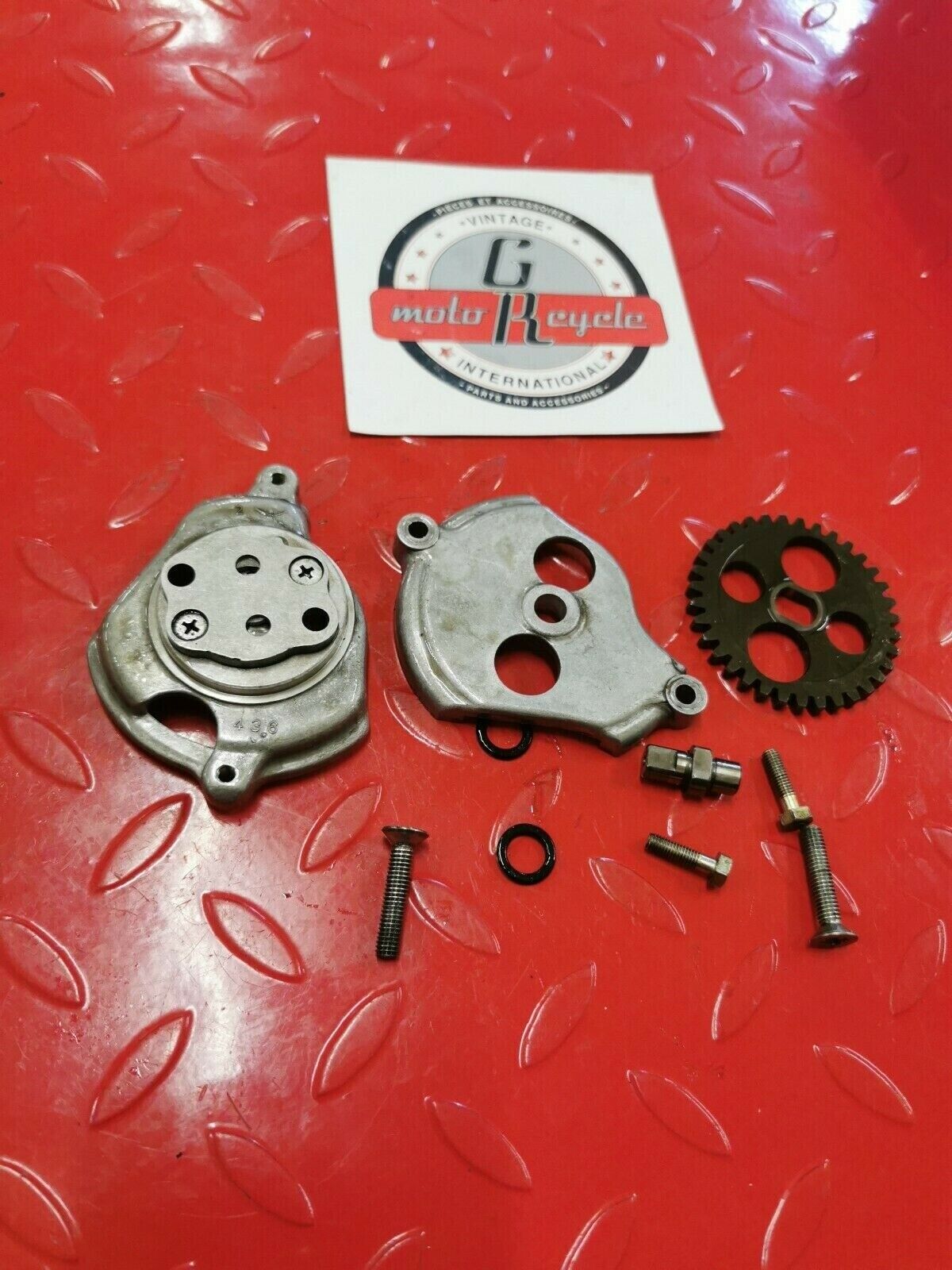 Honda XL100S 1982 oil pump