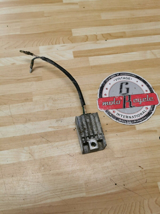 Honda XL200R 1984 voltage regulator rectifier 1983