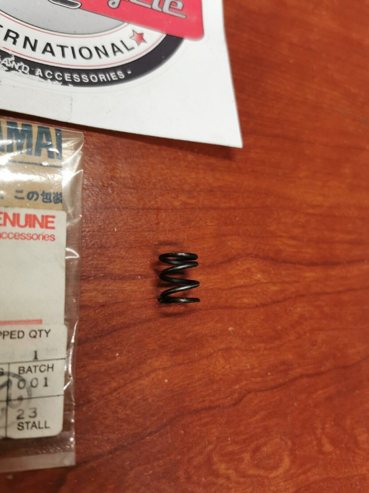 NOS Yamaha DRIVE PLATE SPRING 73A-15715-01-00 Y69