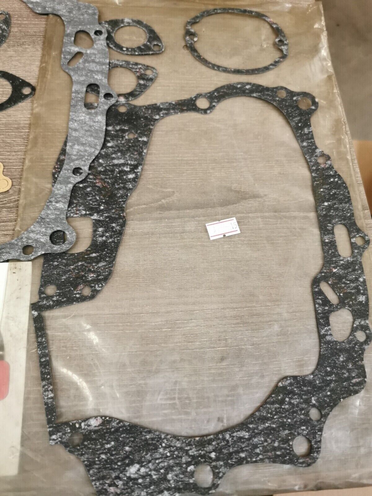 NOS MA HONDA CB100 CL100 SL100  INCOMPLETE GASKET KIT SET 72-004-C J47