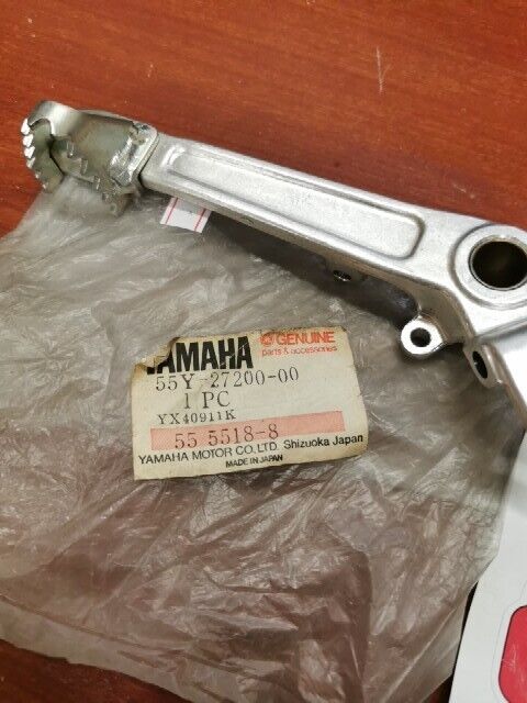 NOS Yamaha 1984 1985 YZ125 BRAKE PEDAL 55Y-27200-00-00 SUB 39W-27200-00-00 Y107